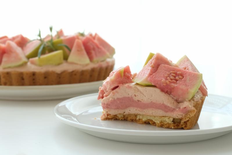 紅心芭樂派<br />紅心芭樂季9/11-10/31<br />單片&7吋整模